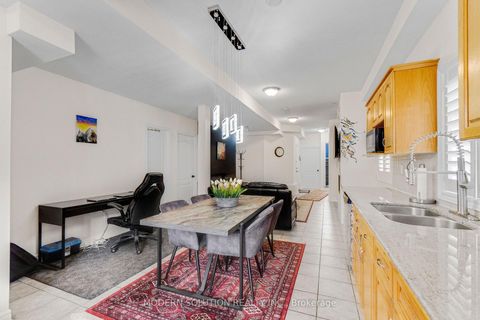 Photo 32 at 119 Blackthorn Drive, Maple, Vaughan