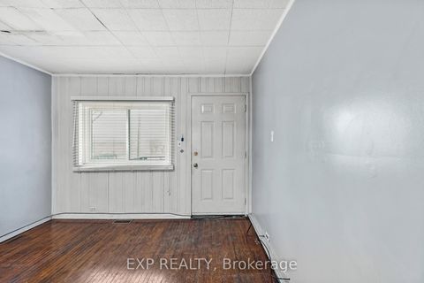 Photo 4 at 6160 King Road, Nobleton, King