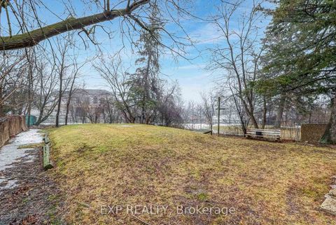 Photo 31 at 6160 King Road, Nobleton, King