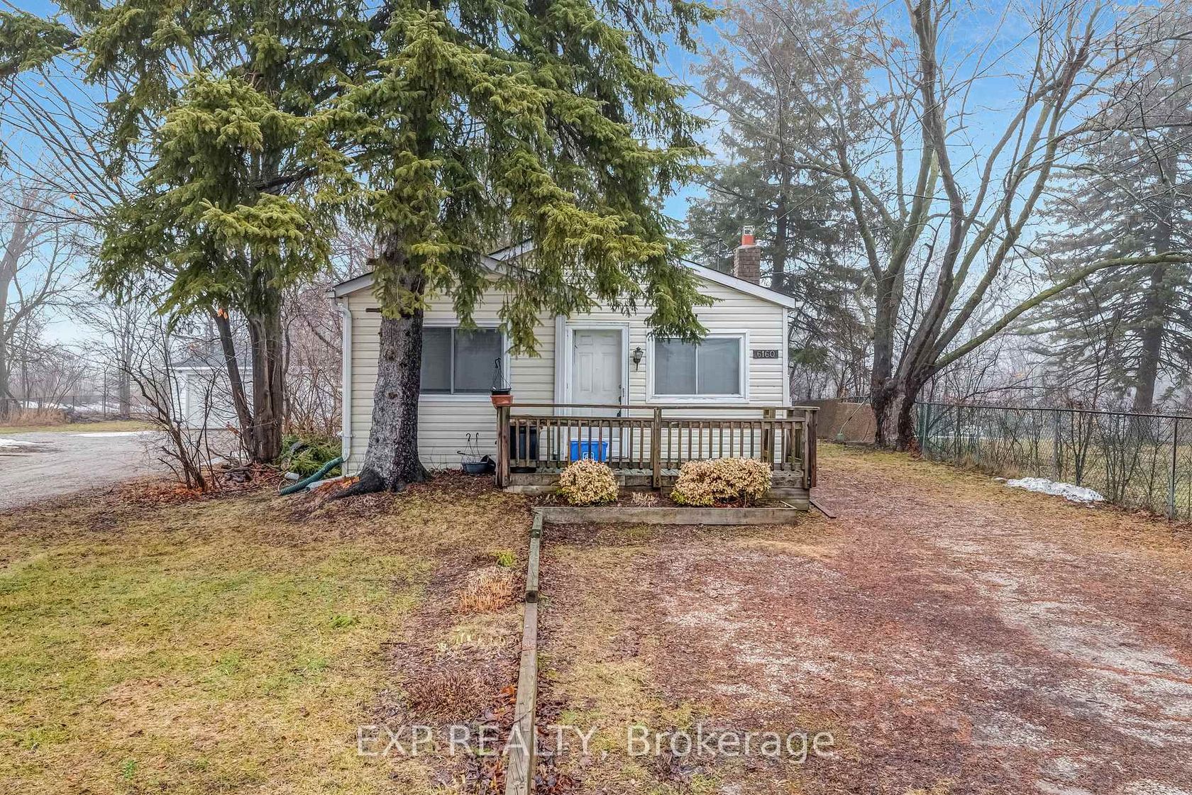 6160 King Road, Nobleton, King photo number 2