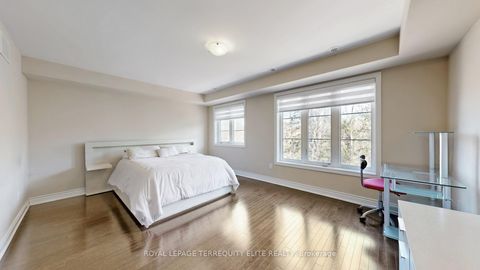 Photo 16 at 121 - 1331 Major Mackenzie Drive, Patterson, Vaughan