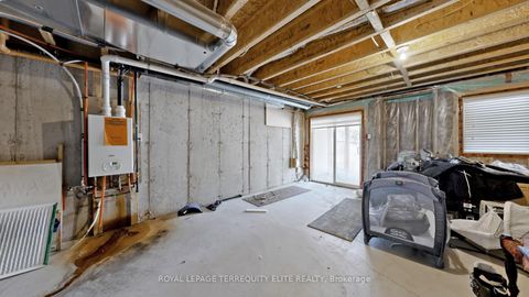 Photo 40 at 121 - 1331 Major Mackenzie Drive, Patterson, Vaughan