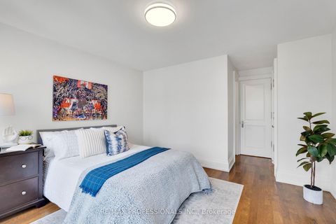 Photo 11 at 721 Markham Street, Annex, Toronto