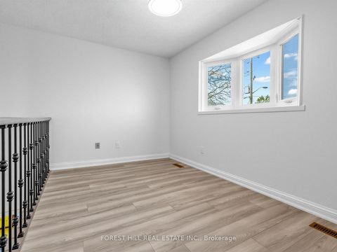 Photo 31 at 477 Cummer Avenue, Newtonbrook East, Toronto