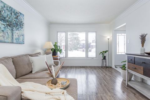 Photo 6 at 3 Oren Boulevard, Sunnidale, Barrie