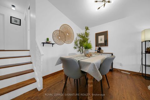 Photo 6 at 821 Krosno Boulevard, Bay Ridges, Pickering