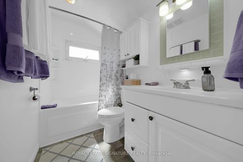 Photo 16 at 821 Krosno Boulevard, Bay Ridges, Pickering