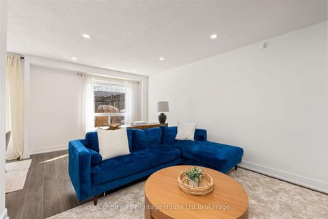 Photo 9 at 9 San Vito Way, Jane Heights, Toronto