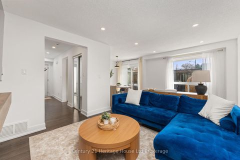 Photo 10 at 9 San Vito Way, Jane Heights, Toronto