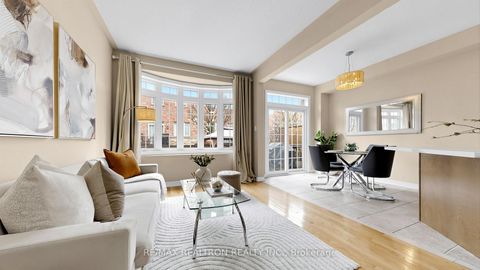 Photo 5 at 52 Gauguin Avenue, Patterson, Vaughan