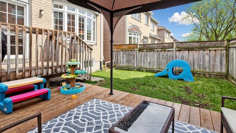 Photo 38 at 52 Gauguin Avenue, Patterson, Vaughan