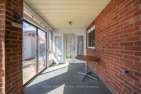 Photo 30 at 175 Oliver Lane, Maple, Vaughan