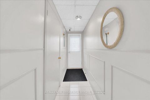 Photo 36 at 175 Oliver Lane, Maple, Vaughan