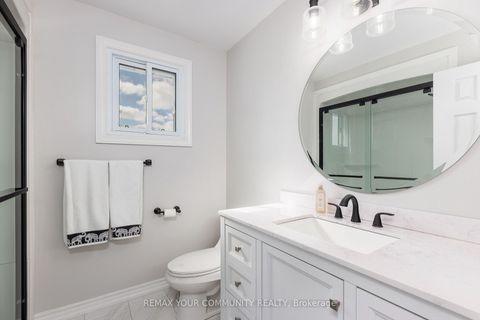 Photo 25 at 28 Camrose Drive, Keswick South, Georgina