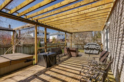 Photo 43 at 28 Camrose Drive, Keswick South, Georgina