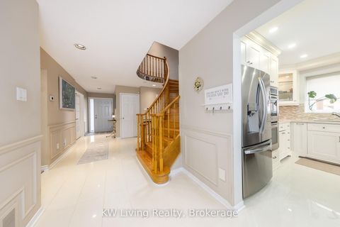 Photo 12 at 129 Franklin Avenue, Yorkhill, Vaughan