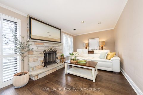 Photo 13 at 129 Franklin Avenue, Yorkhill, Vaughan