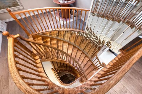 Photo 23 at 129 Franklin Avenue, Yorkhill, Vaughan