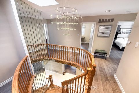 Photo 24 at 129 Franklin Avenue, Yorkhill, Vaughan