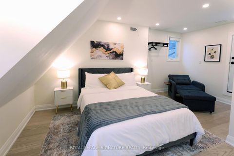 Photo 21 at 36 Tennis Crescent, North Riverdale, Toronto