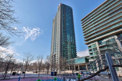 Photo 15 at 808 - 215 Fort York Boulevard, Niagara, Toronto