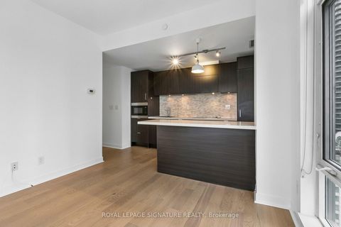 Photo 2 at 2202 - 21 Widmer Street, Waterfront Communities C1, Toronto