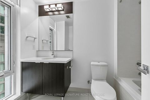 Photo 14 at 2202 - 21 Widmer Street, Waterfront Communities C1, Toronto