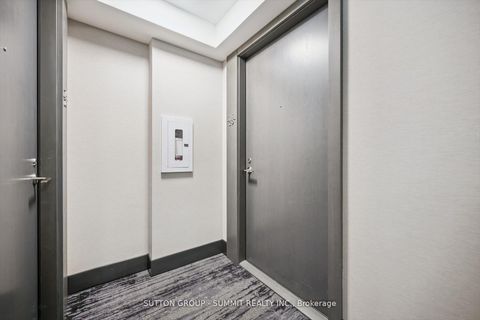 Photo 3 at 1429 - 5 Mabelle Avenue, City Centre West, Toronto