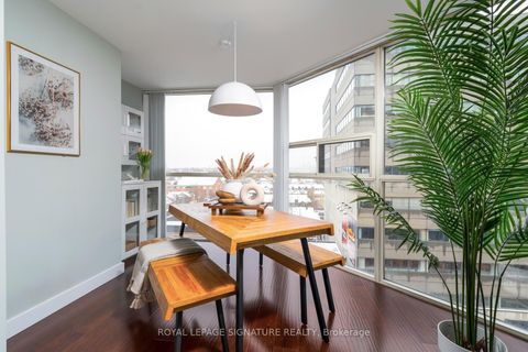 Photo 10 at 903 - 725 King Street W, Niagara, Toronto