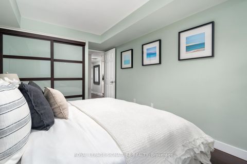 Photo 15 at 903 - 725 King Street W, Niagara, Toronto