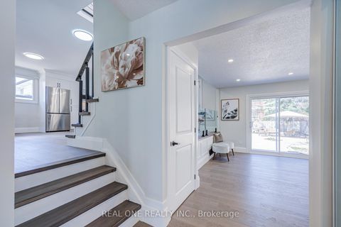 Photo 6 at 14 Brookfield Court, Markham Village, Markham