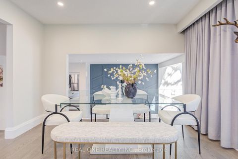 Photo 15 at 14 Brookfield Court, Markham Village, Markham