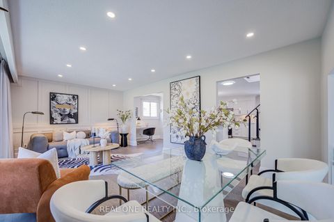 Photo 16 at 14 Brookfield Court, Markham Village, Markham