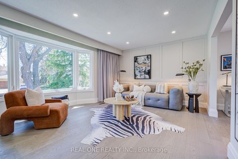 Photo 18 at 14 Brookfield Court, Markham Village, Markham
