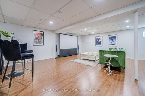 Photo 43 at 14 Brookfield Court, Markham Village, Markham