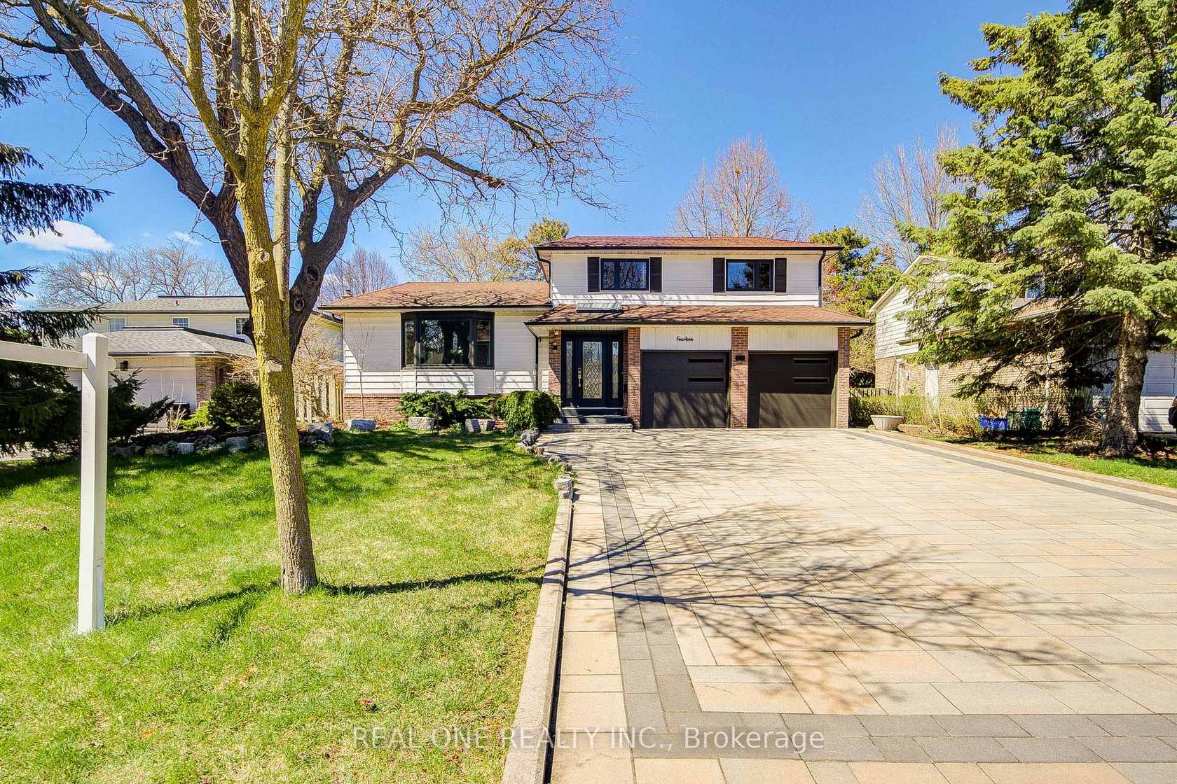 14 Brookfield Court, Markham Village, Markham 