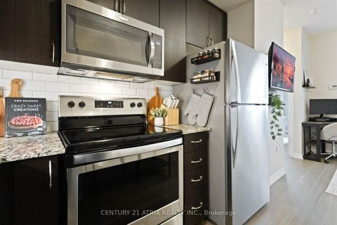 Photo 10 at 705 - 9560 Markham Road, Wismer, Markham