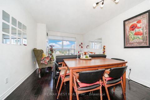 Photo 5 at 1717 - 188 Doris Avenue, Willowdale East, Toronto