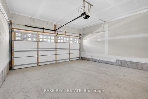 Photo 44 at 38 Rochester Drive, Rural Barrie Southeast, Barrie