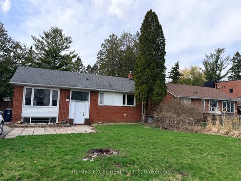 Photo 0 at 43 Hemford Crescent, Don Mills, Toronto