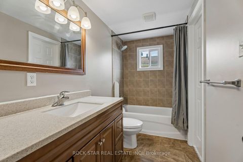 Photo 18 at 62 Corbett Drive, Grove East, Barrie