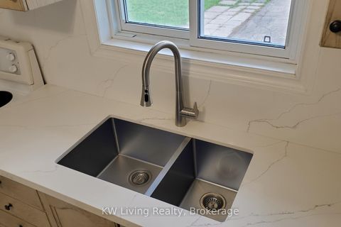 Photo 12 at 29 Jane Osler Boulevard, Glen Park, Toronto