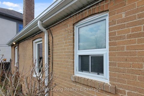 Photo 33 at 29 Jane Osler Boulevard, Glen Park, Toronto