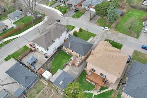 Photo 36 at 29 Jane Osler Boulevard, Glen Park, Toronto