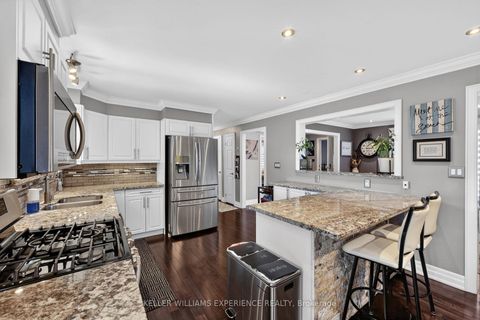 Photo 14 at 5 Jills Court, Grove East, Barrie