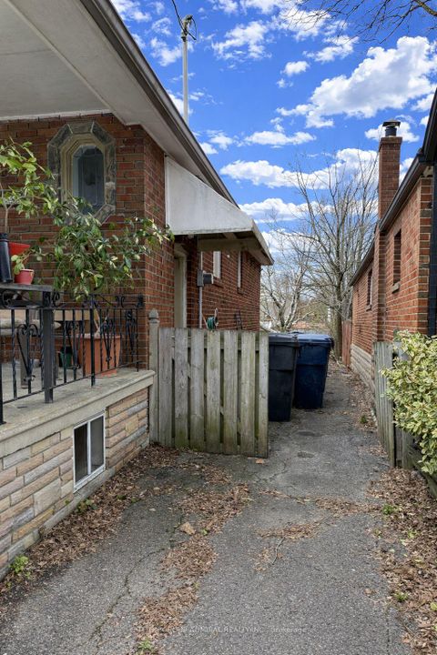 Photo 1 at 368 Winnett Avenue, Oakwood Village, Toronto