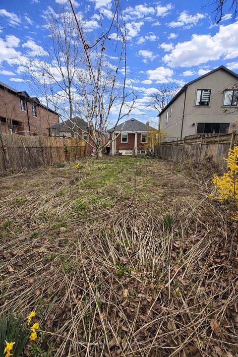 Photo 8 at 368 Winnett Avenue, Oakwood Village, Toronto