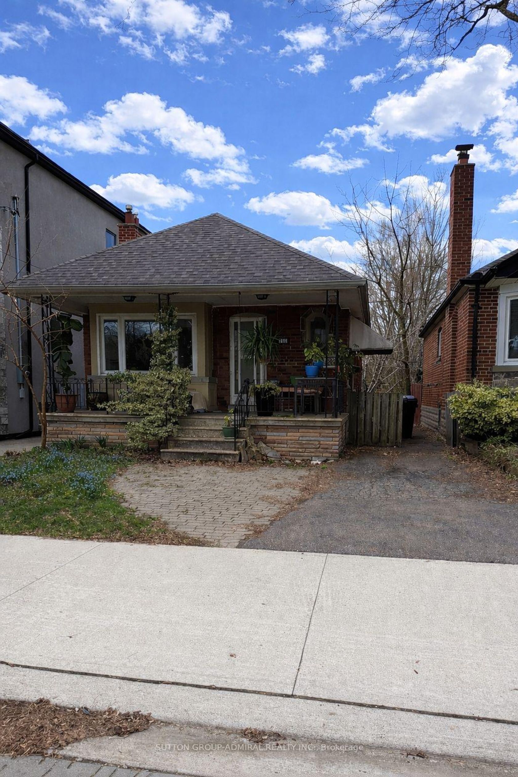 368 Winnett Avenue, Oakwood Village, Toronto photo 4