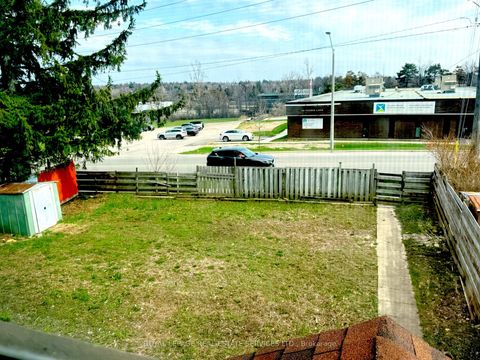 Photo 25 at 31 Daphne Crescent, Cundles East, Barrie