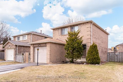 Photo 2 at 6 Hendley Drive, Central West, Ajax
